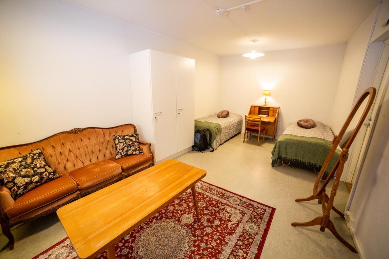 Kulkuri Hostellit Haemeenlinna 外观 照片
